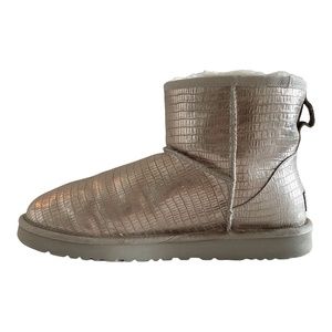 Ugg Australia Classic Mini Lizard Women Leather Sheepskin Boots Size 10 Metallic
